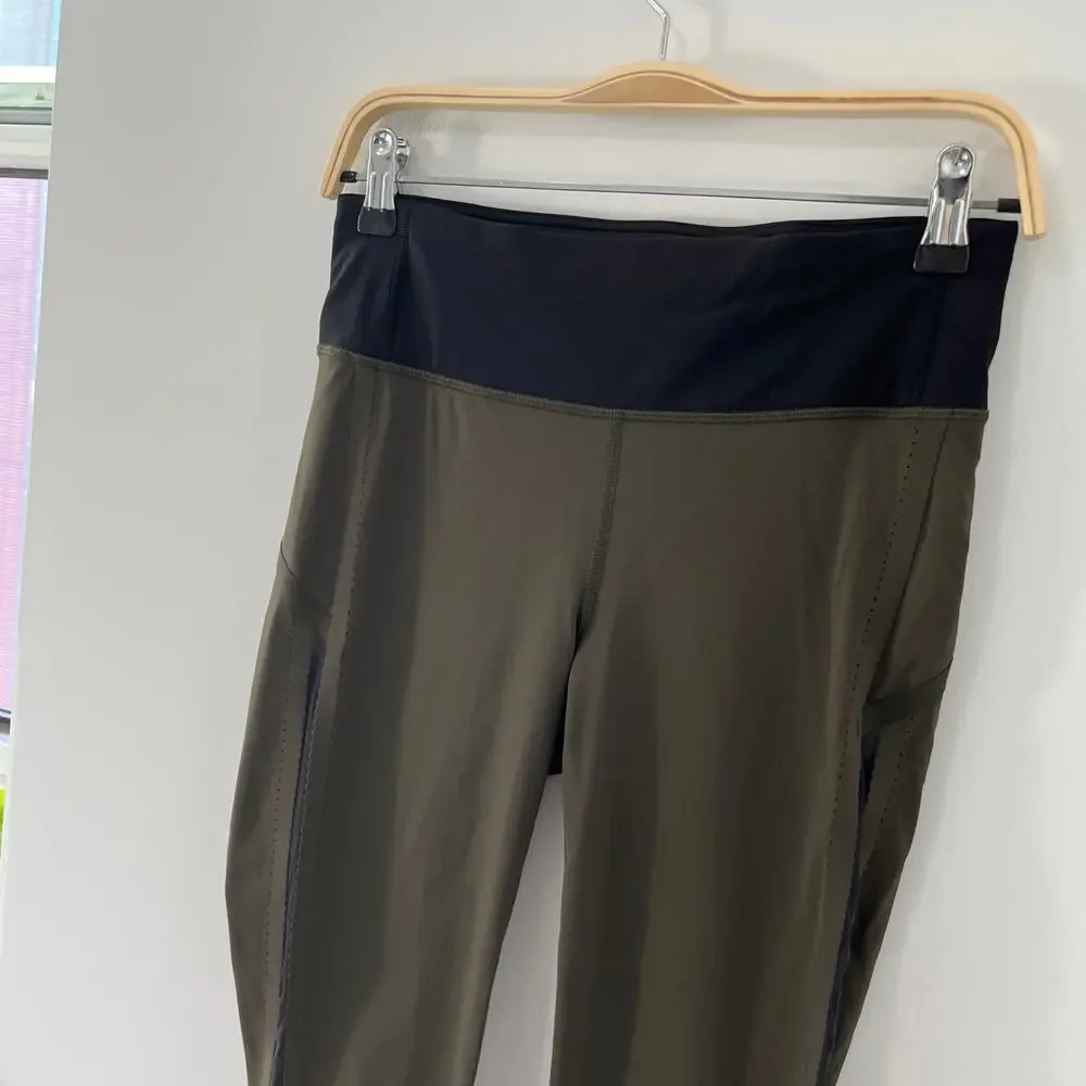 Lululemon Smooth Stride Green & Black Crop Leggings Size 6